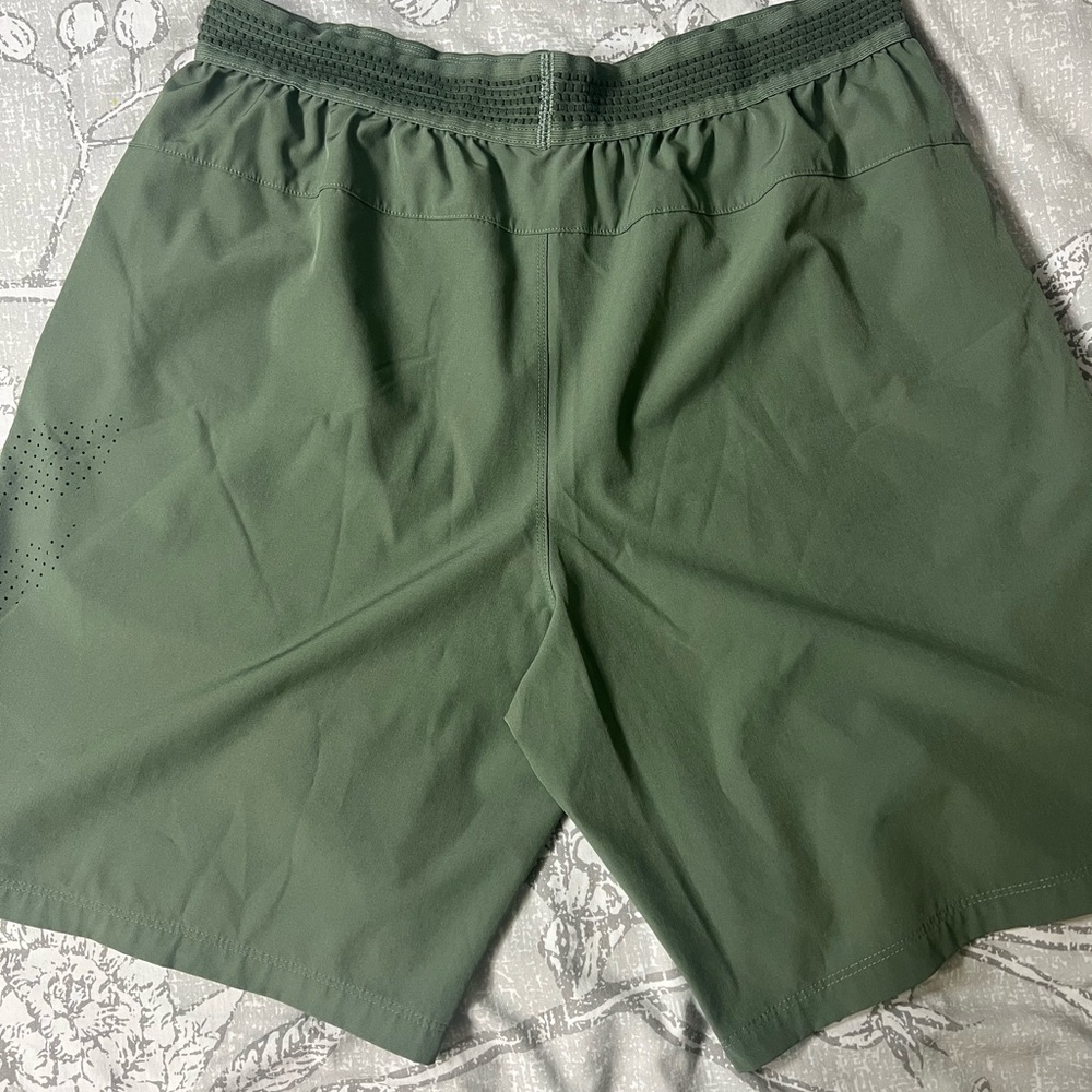 Fabletics Green Athletic Shorts with Elastic Waistband